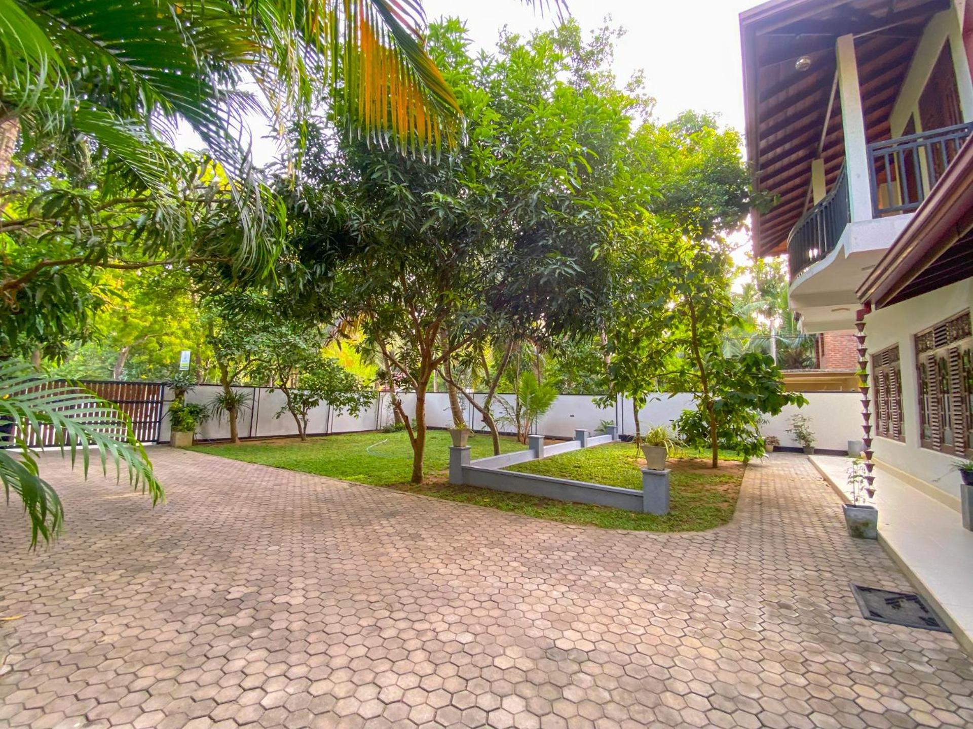 Yala Safari Green Home Stay Tissamaharama Exterior photo